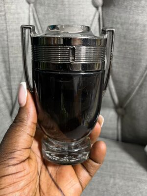 Paco rabanne invictus silver handle black body edt 100ml (unboxed