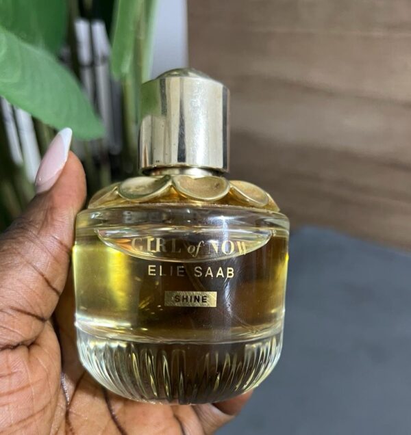 girl of now Elie Saab shine edp 50ml gold cover (unboxed) yellow juice