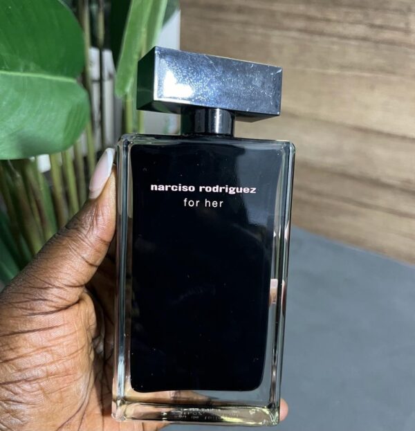 Narciso Rodriguez for her edt 100ml (unboxed) black/pink