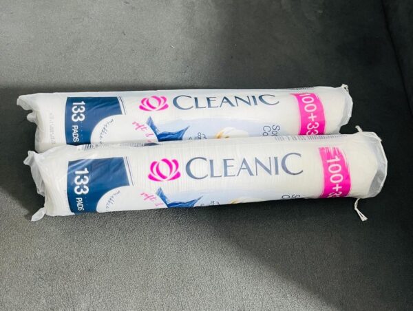 Cleanic cotton pad