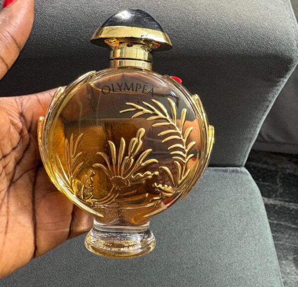 Olympēa edp 80ml (unboxed) black cover yellow juice floral design