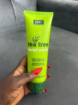 Tea tree facial scrub 250ml