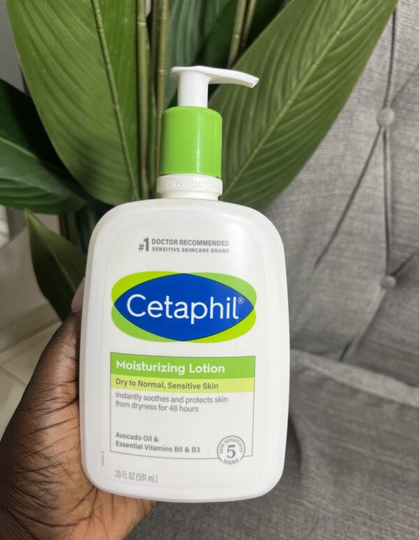 Cetaphil moisturizing lotion 591ml