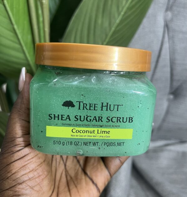 Tree hut shea sugar scrub coconut lime 510g