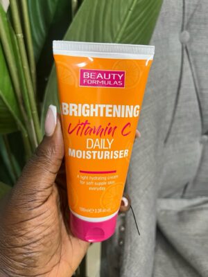 Beauty formula brightening vitamin c daily moisturiser