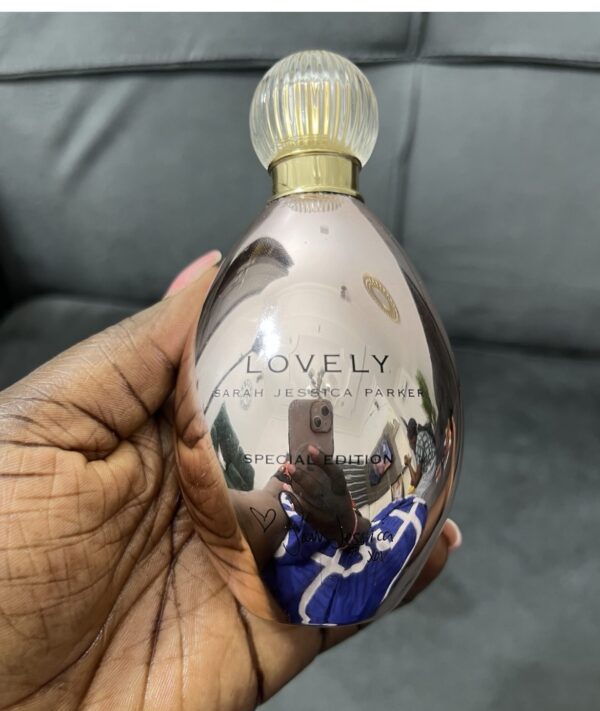 lovely Sarah Jessica parker 100ml edp (unboxed)