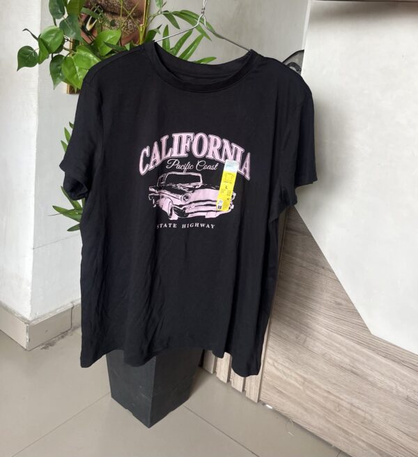 Primark California Pacific coast t-shirt in black & pink L