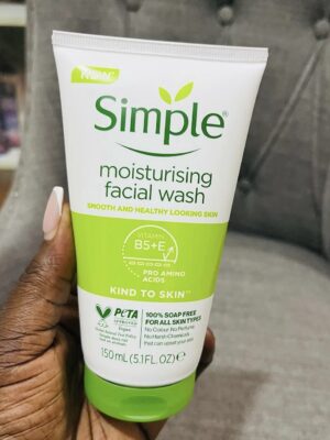 Simple moisturising facial wash 150ml