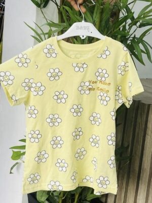 Primark sunface t-shirt in light yellow girl kids