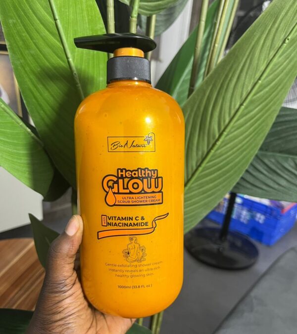 Bio nature healthy glow vitamin c & niacinamide ultra lightening scrub shower wash