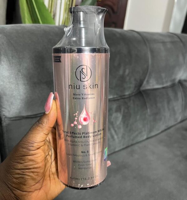 Niu skin  perfumed body lotion
