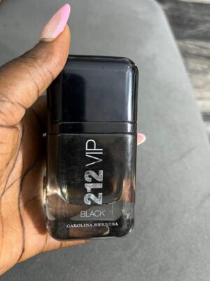 Carolina herrera 212 vip black bottle (unboxed) edp 50ml