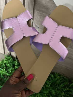 H&M bestseller flat slippers in light purple/lilac