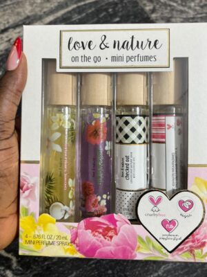 Love & nature on the go  mini body mist gift set