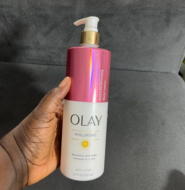 Olay hyaluronic body lotion 502ml