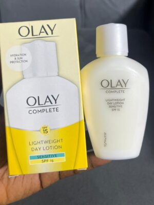 Olay light weight Day lotion spf 15 face cream( hydration & sun protection)