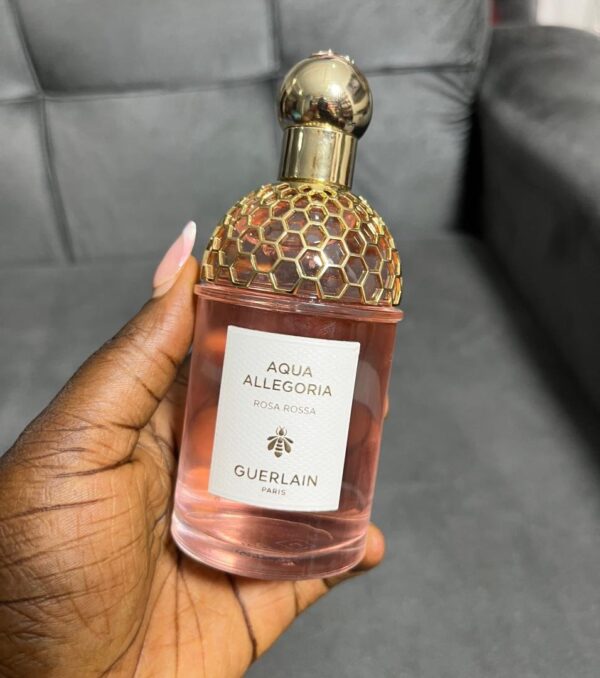 Aqua Allegoria rosa rossa edt 125ml  (gold detailed bottle) unboxed