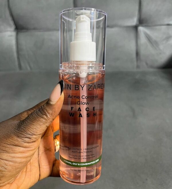 Skin by zaron Acne control glow face wash