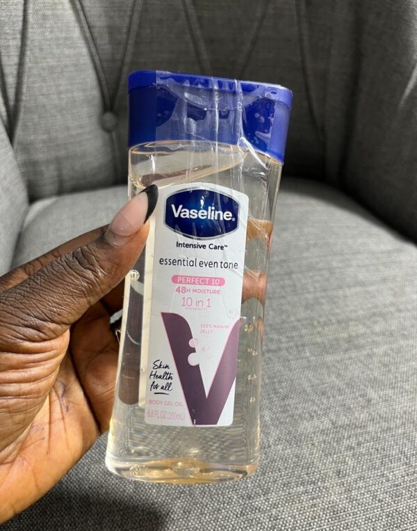 Vaseline essential even tone perfect 10 48h moisture 10in1 gel oil 200ml v white base