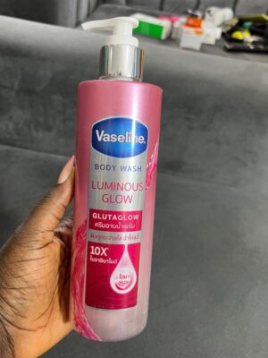 Vaseline luminous glow body wash