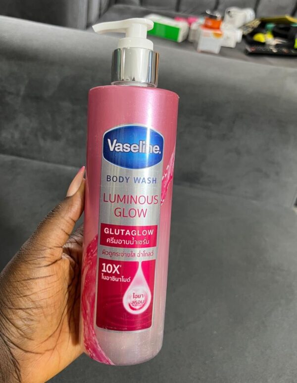 Vaseline luminous glow body wash