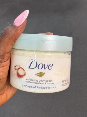 Dove exfoliating body scrub  crushed macadamia & rice milk scent