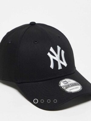 Asos new era Ny yankees cap in black