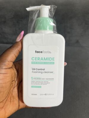 Face fact ceramide oil control foaming cleanser 200ml
