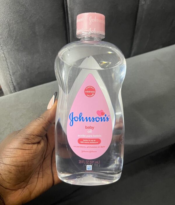 Johnson’s baby oil  591ml
