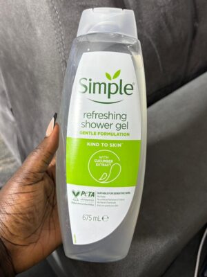 Simple refreshing shower gel gentle formula tion 675ml