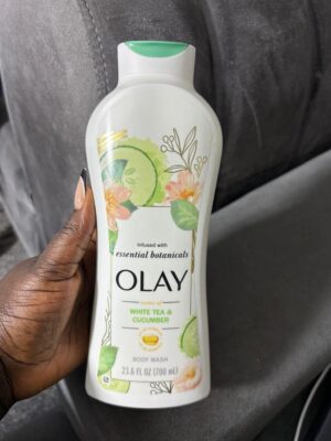 Olay white tea & cucumber body wash 700ml