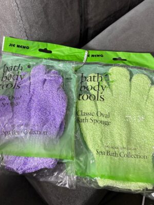 Classic oval bath  gloves sponge