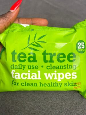 Tea tree facial wipes
