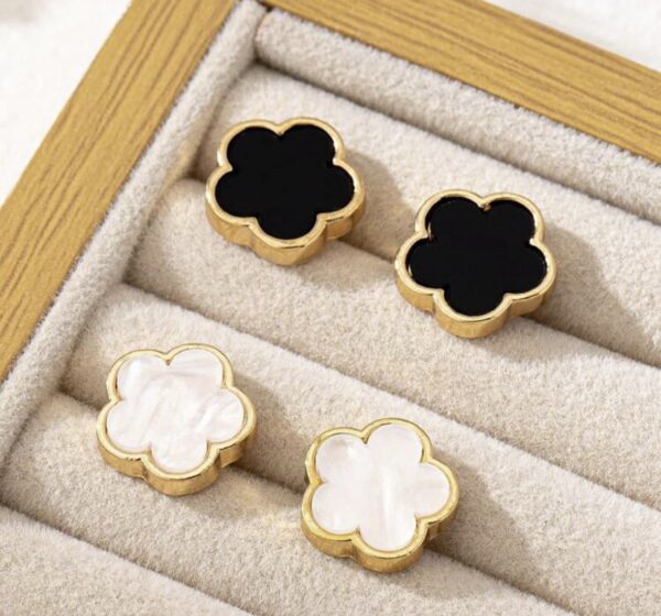 Shein elegant 2pcs earring set in black & white