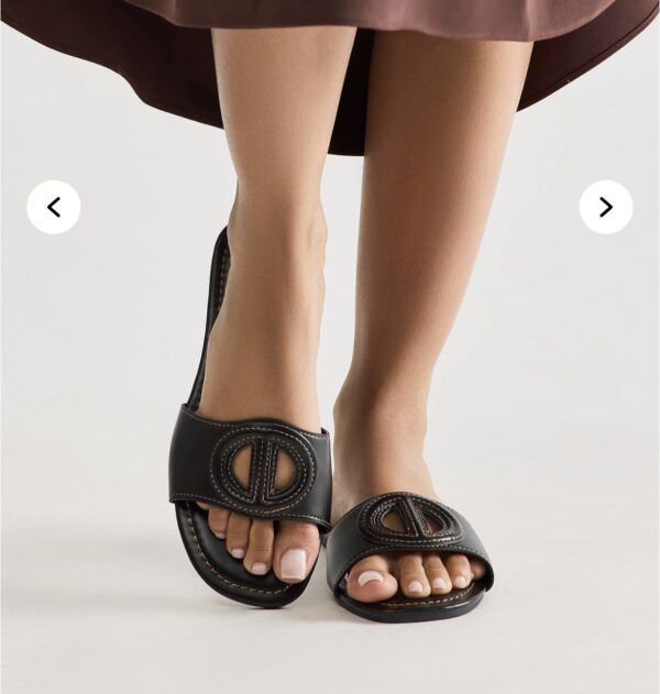 Fashionnova cody flat slippers in black
