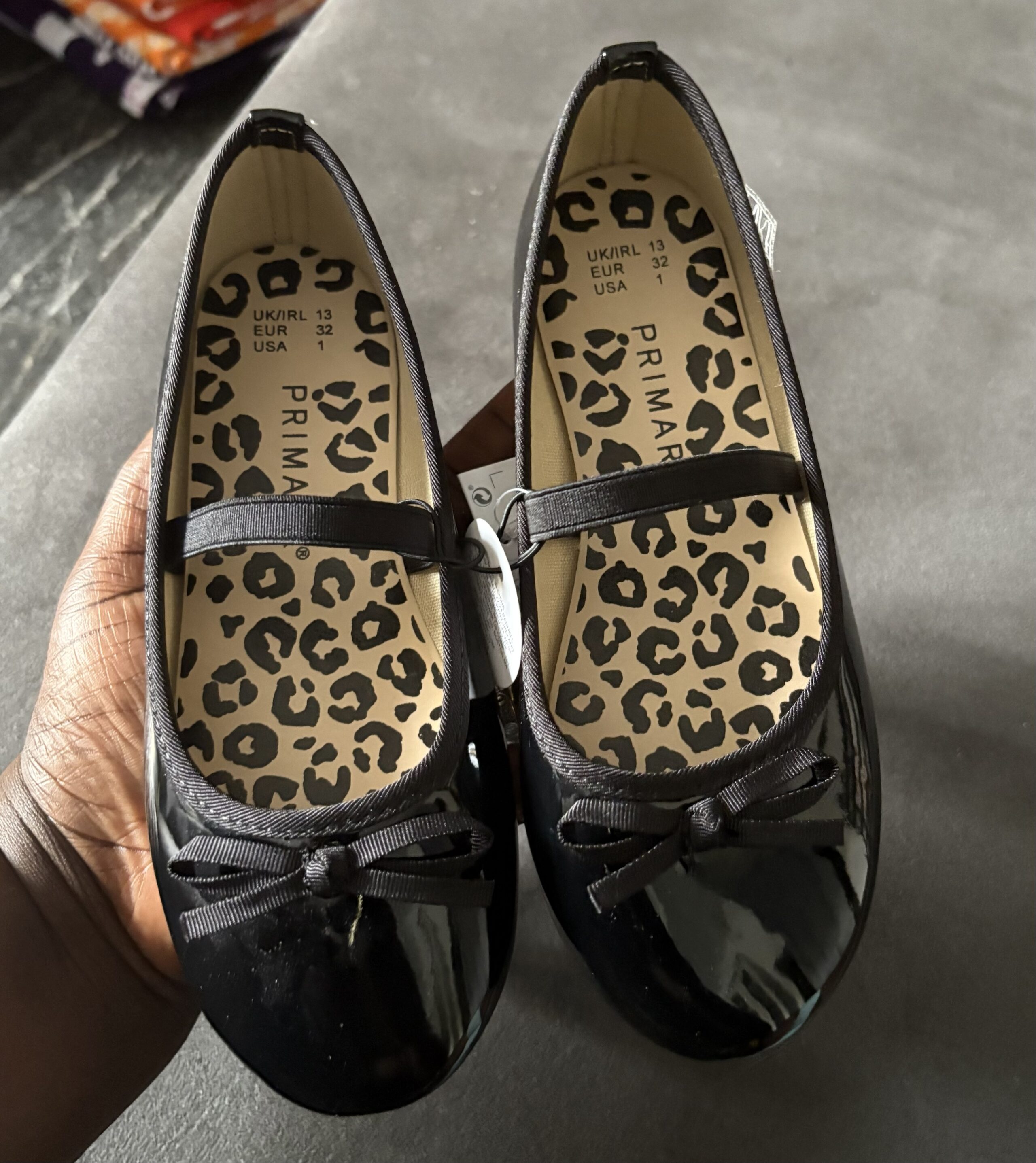 Primark baby flat school shoe in black