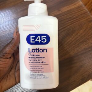 E45 moisturising lotion for dry & sensitive skin