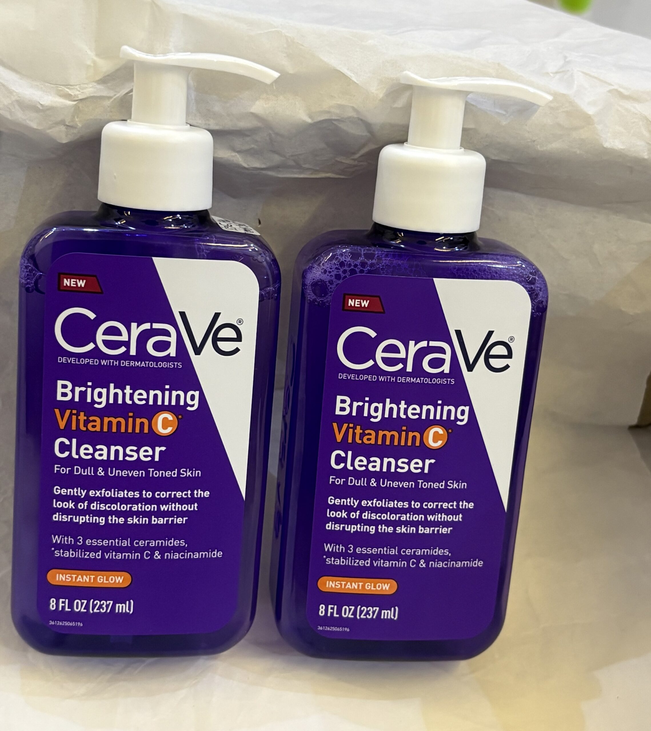 Cerave brightening vitamin c cleanser 237ml Cerave brightening vitamin c cleanser 237ml - Image 2