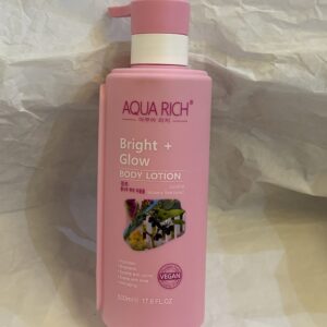 Aqua rich bright + glow body lotion 500ml pink