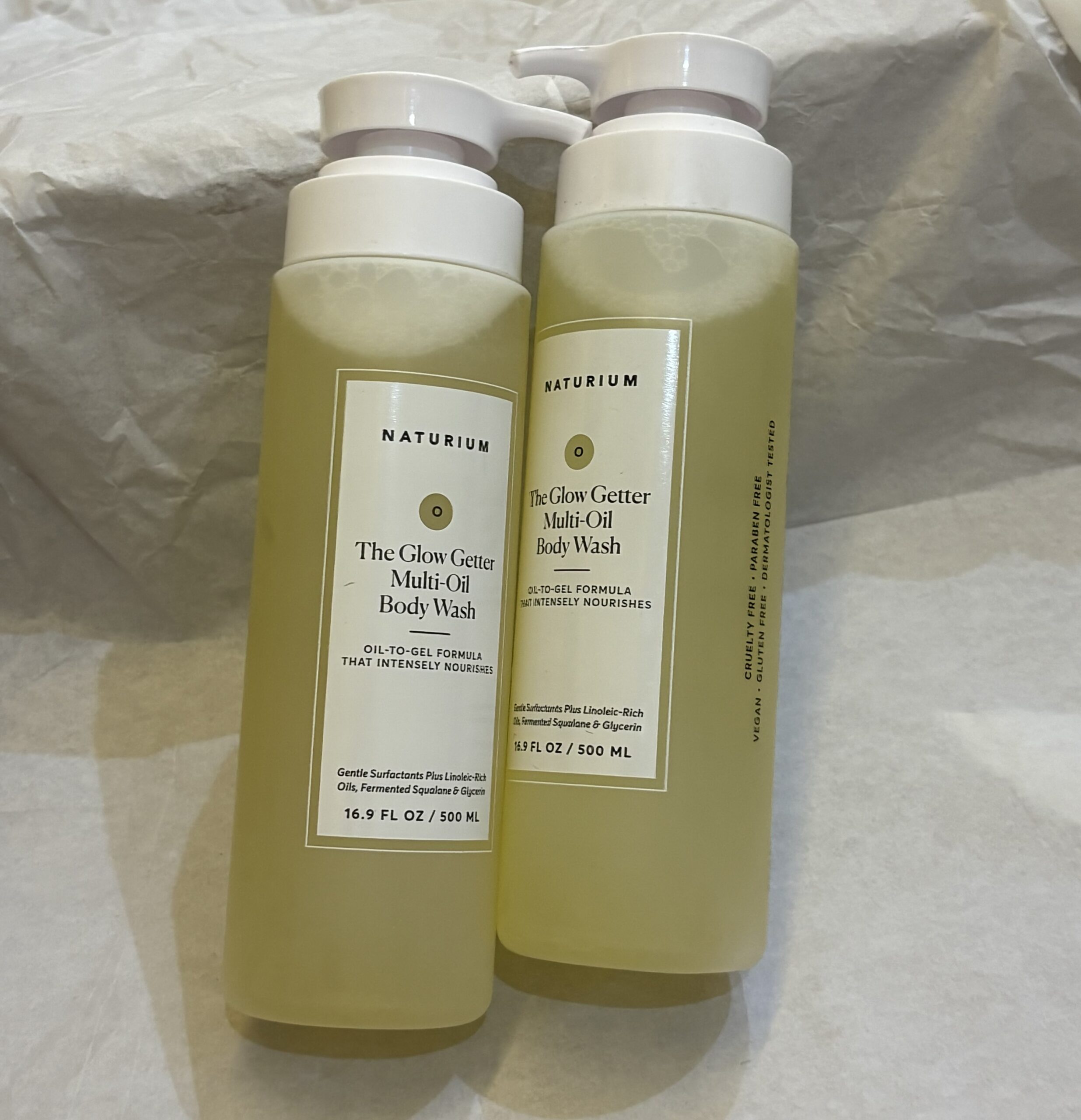Naturium the glow getter multi oil body wash 500ml Naturium the glow getter multi oil body wash 500ml