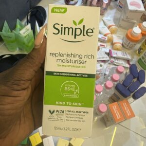 Simple replenishing rich moisturiser