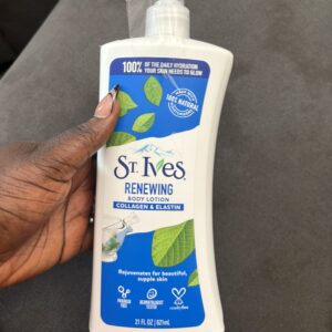 St Ives Renewing body lotion collagen & Elastin