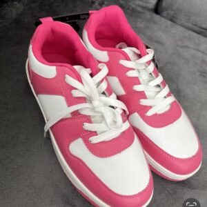 Primark sneakers in pink/white trainers