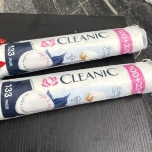 Cleanic cotton pad