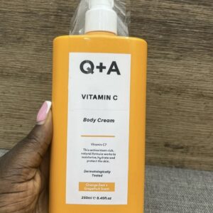 Q + A vitamin c body cream 250ml