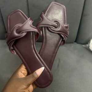 Shein sleekvia solid flat slippers in burgundy