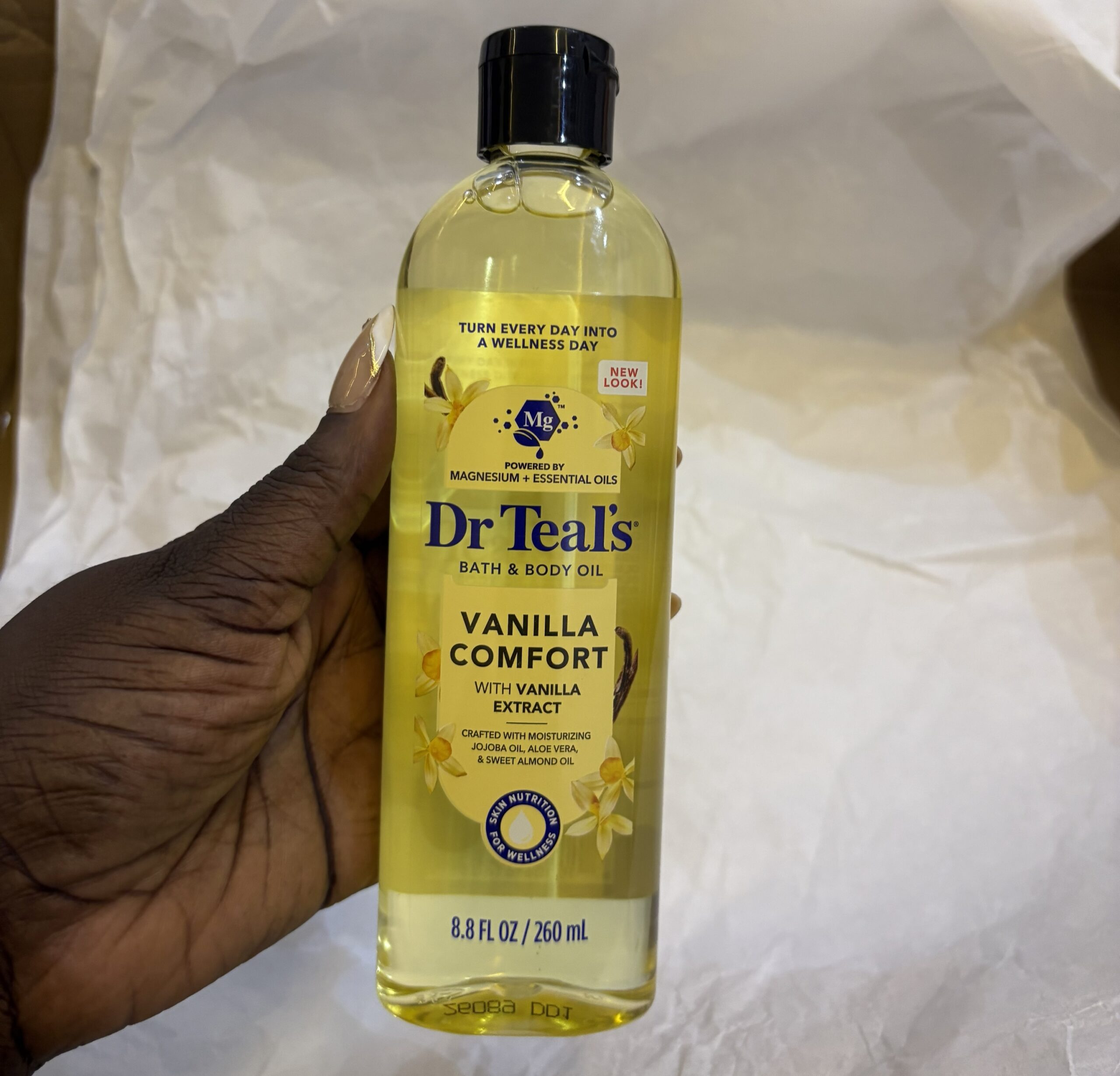 Dr teals vanilla comfort bath & body oil with vanilla extract 260ml Dr teals vanilla comfort bath & body oil with vanilla extract 260ml - Image 2