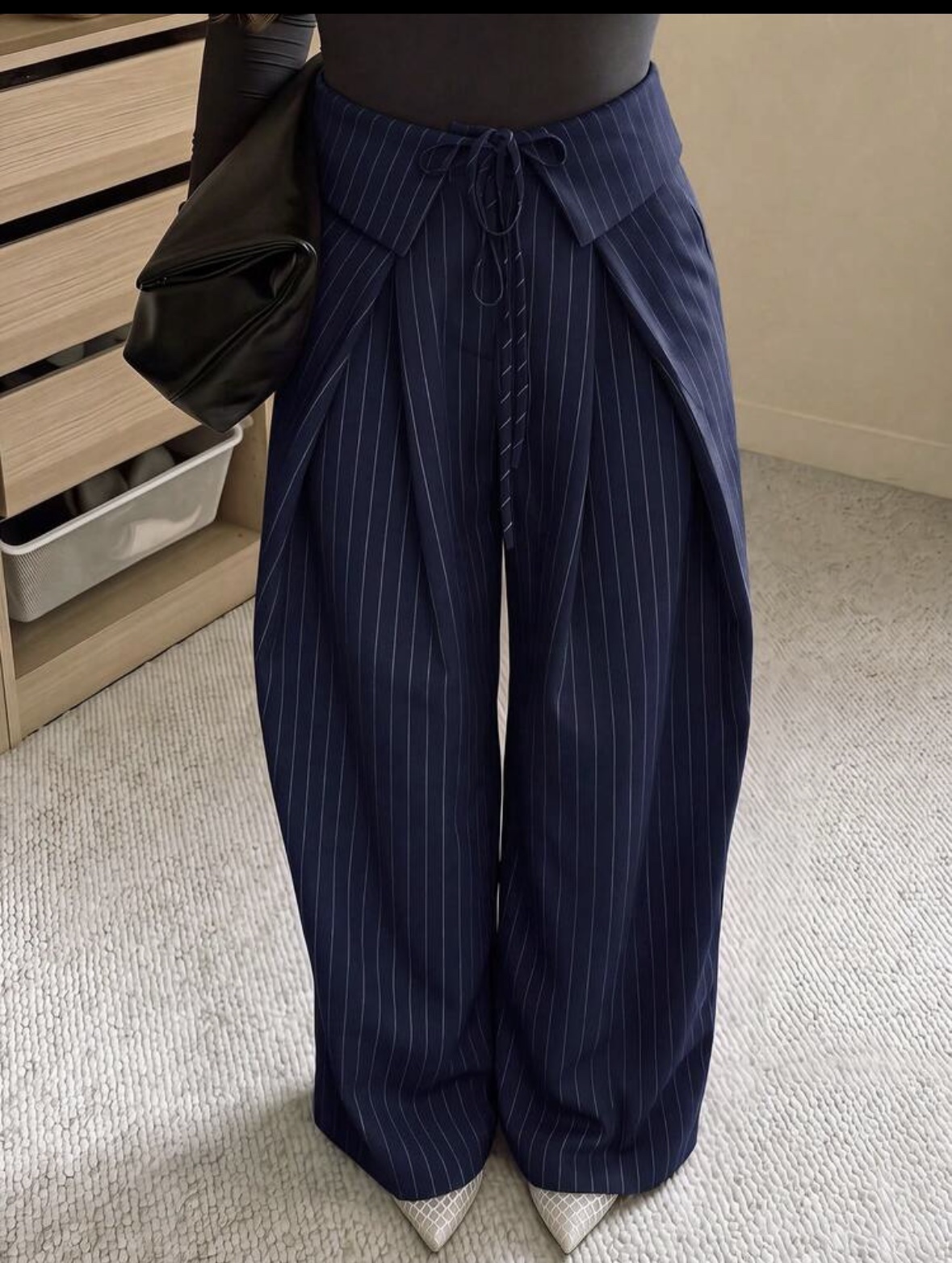 SHEIN pin stripe pant with tie rope in navy blue SHEIN pin stripe pant with tie rope in navy blue