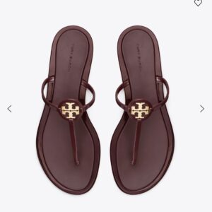 Tory Burch Mini Miller Jelly Sandal
in Dark Raspberry / Gold