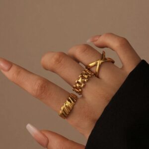 SHEIN 3pcs criss cross classy design in gold